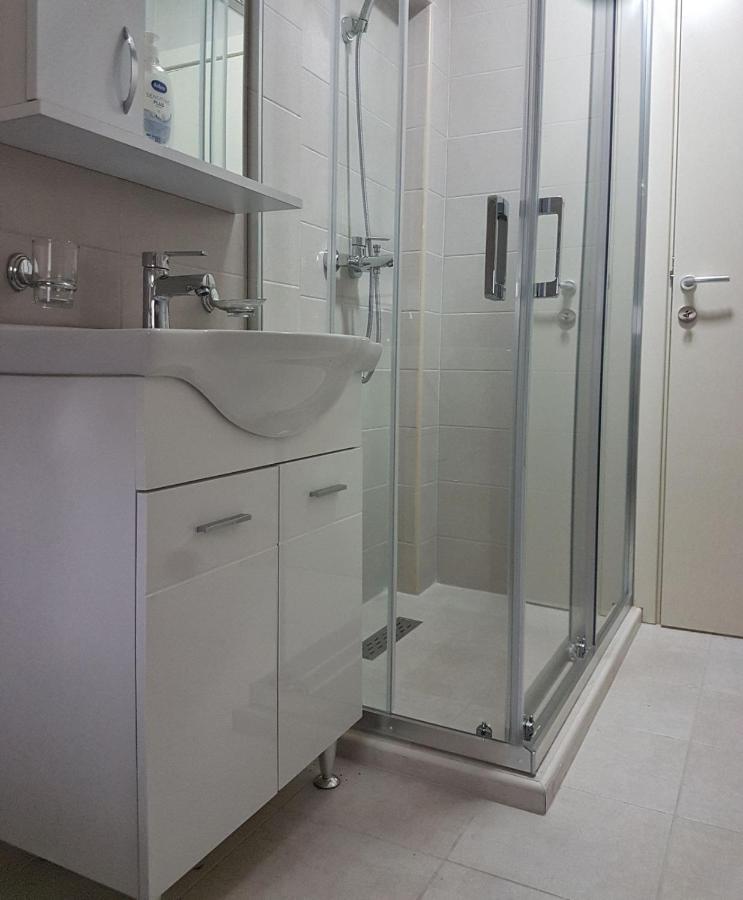 טיווט Apartmani Popovic V&A מראה חיצוני תמונה